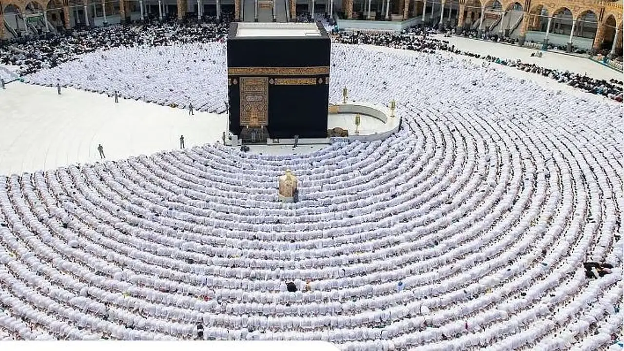 موسم الحج المقبل.. “الحج والعمرة” تبدأ استعداداتها المبكرة بمنظومة عمل متكاملة